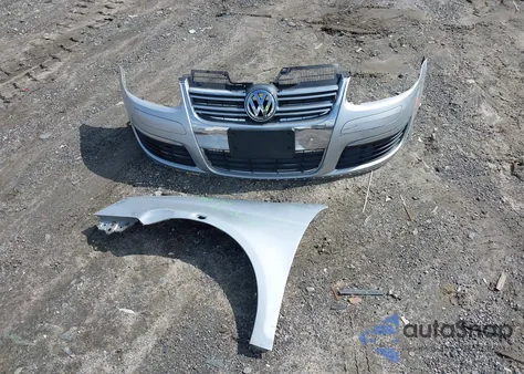 2010 Volkswagen Jetta Se from USA, damaged, VIN 3VWRZ7AJ3AM020235